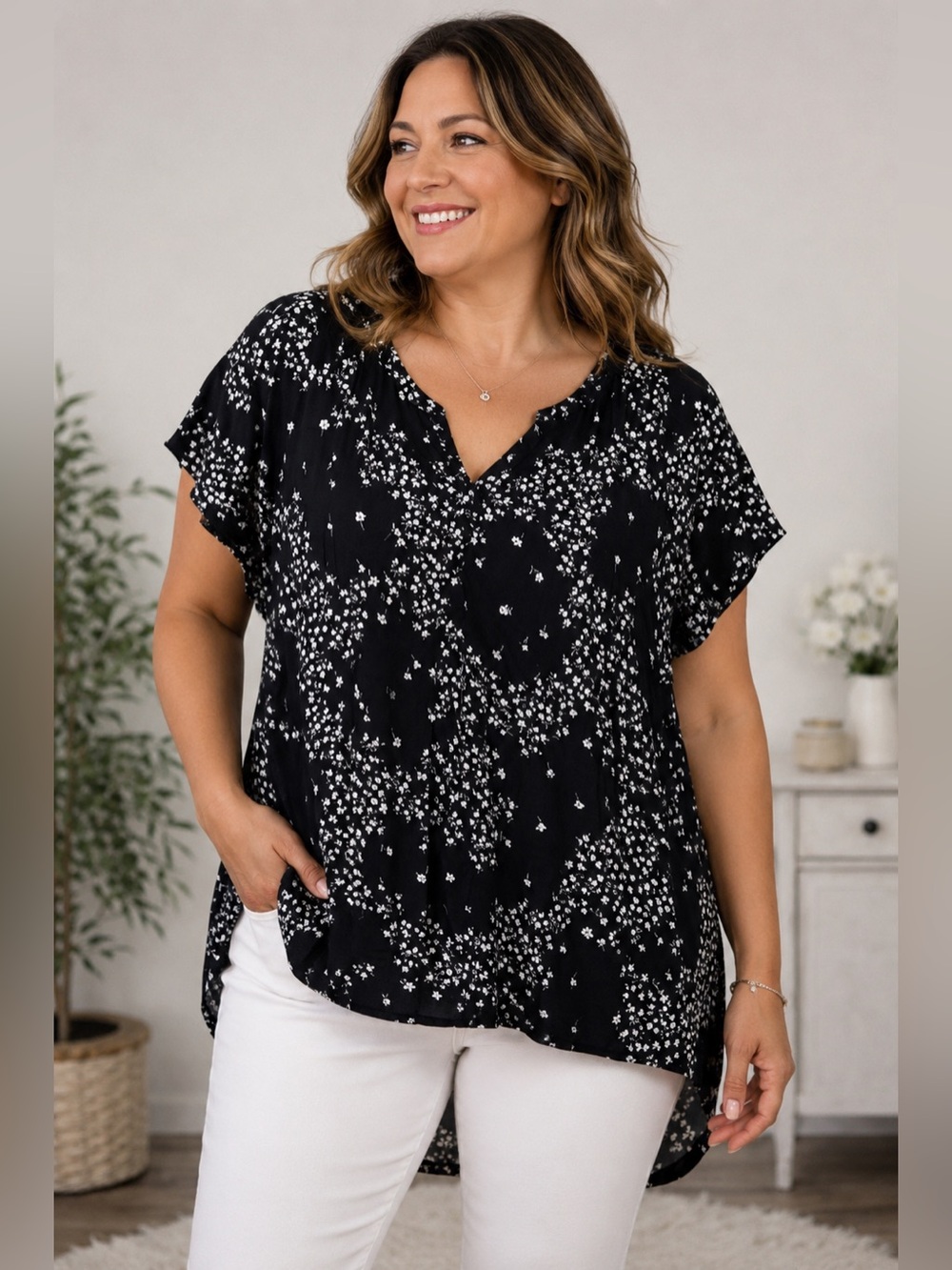 Liz Claiborne Black White Floral High Low Blouse V Neck Short Sleeve Womens 2XL